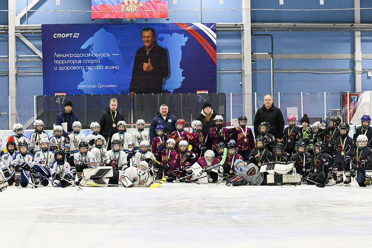 На льду Колтушей закалялся характер!